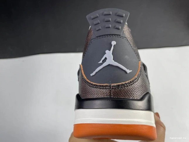 CW7183-100 4 Jordan Retro (W) Starfish Air 1214